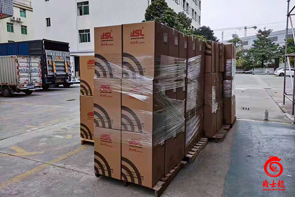 河北邢臺文化下鄉(xiāng)定制爵士龍移動數(shù)字音響成功裝車發(fā)貨