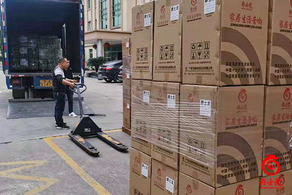 河北邢臺文化下鄉(xiāng)定制爵士龍移動數(shù)字音響成功裝車發(fā)貨