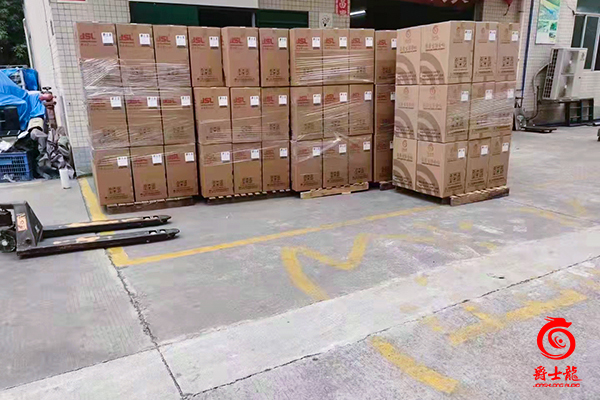 河北邢臺文化下鄉(xiāng)定制爵士龍移動數(shù)字音響成功裝車發(fā)貨