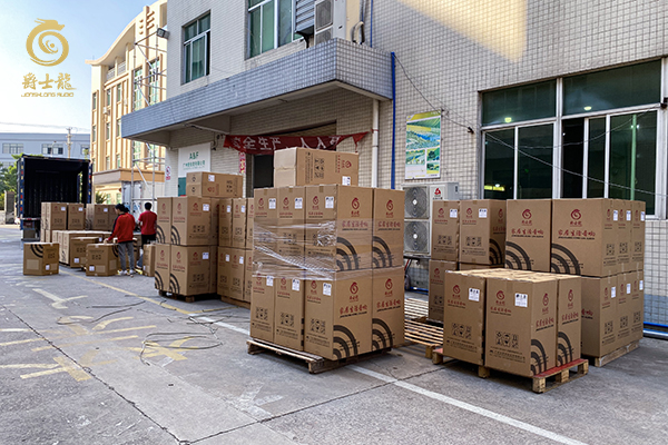 100套戶(hù)外拉桿音響成功發(fā)貨云南麗江，好音效認(rèn)準(zhǔn)爵士龍！